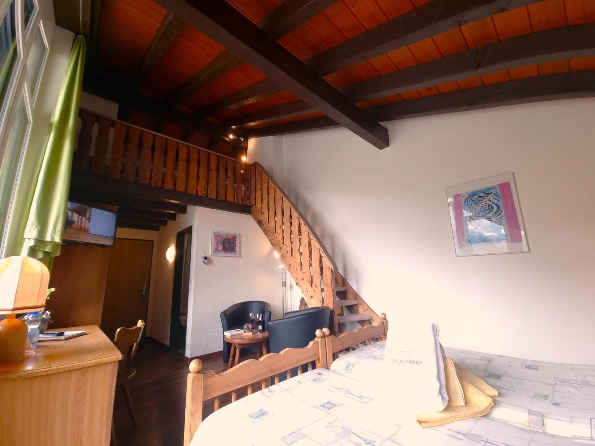 Hotel Alpenblick-Leukerbad-Therme 部屋 写真
